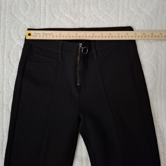 Paige Womens Zipper Fly High Rise   Black  Crop Flare Leg Size 26 - Picture 10 of 10